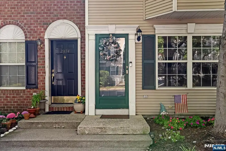 2373 Phillip Court, Mahwah, NJ 07430 - #2