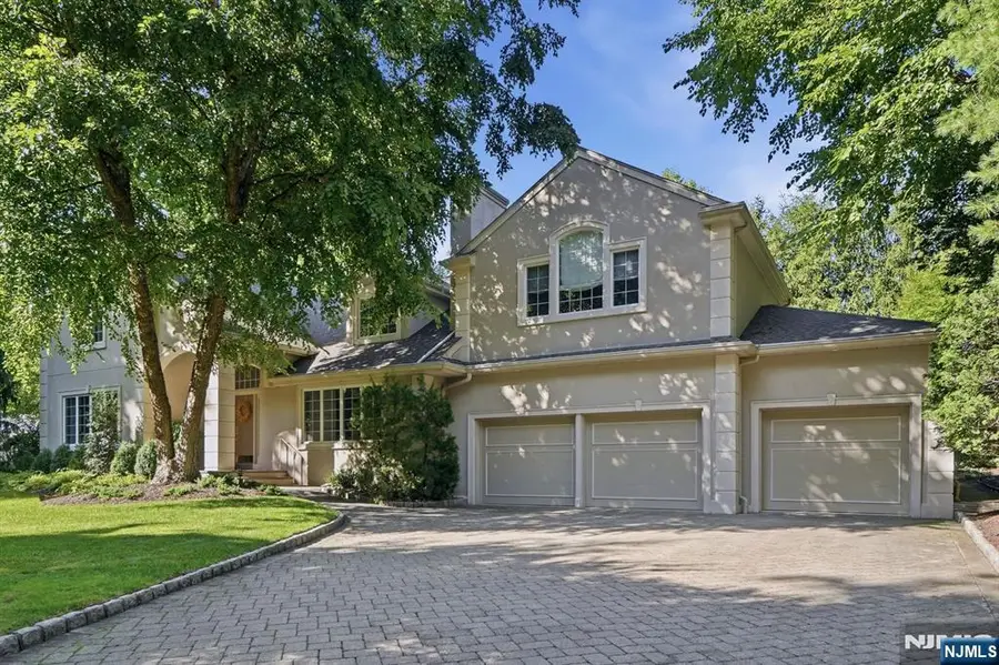 19 Forest Street, Alpine, NJ 07620 - #2