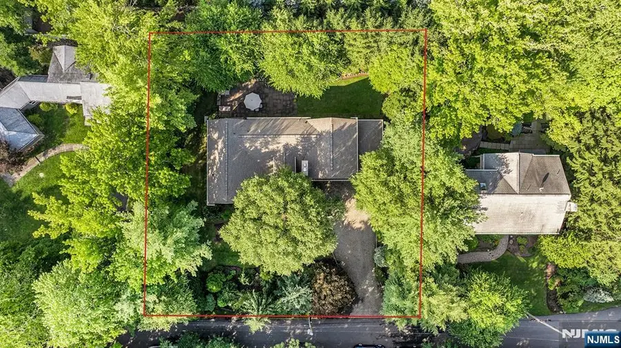19 Forest Street, Alpine, NJ 07620 - #3