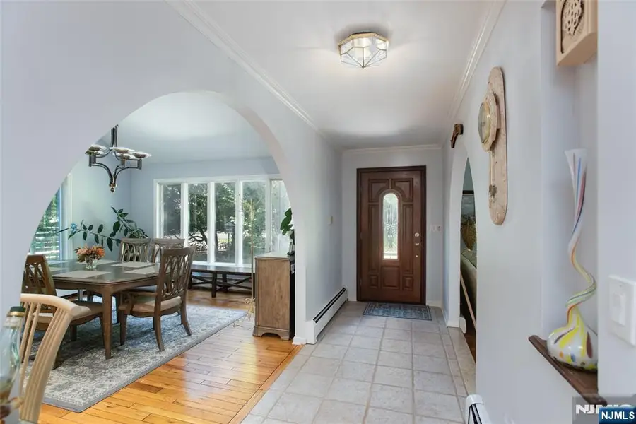 20 Parker Place, Upper Saddle River, NJ 07458 - #3
