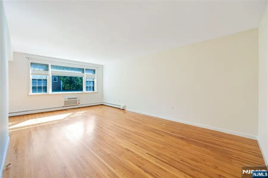 605 Grove Street H1, Clifton, NJ 07013 - #2