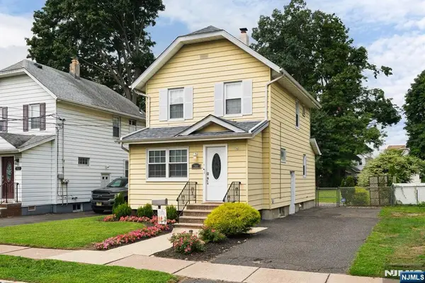 781 5th Street, Lyndhurst, NJ 07071