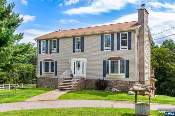 1754 County Rd 565, Sussex, NJ 07461