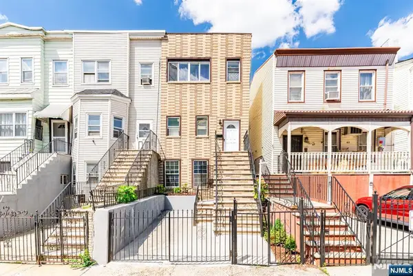 65 Baldwin Avenue, Jersey City, NJ 07306