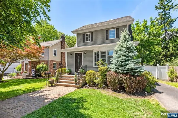 254 Elm Avenue, Teaneck, NJ 07666