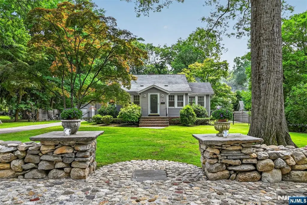 42 Debaun Avenue, Ramsey, NJ 07446 - #1
