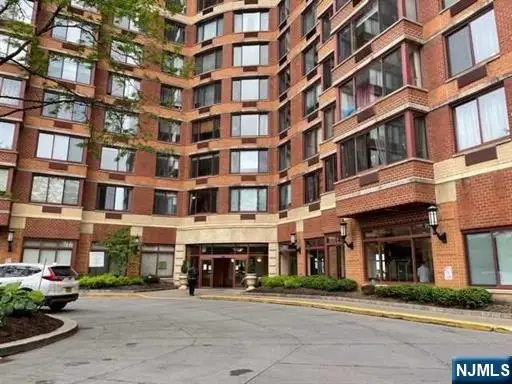 100 Old Palisade 2710, Fort Lee, NJ 07024 - #1