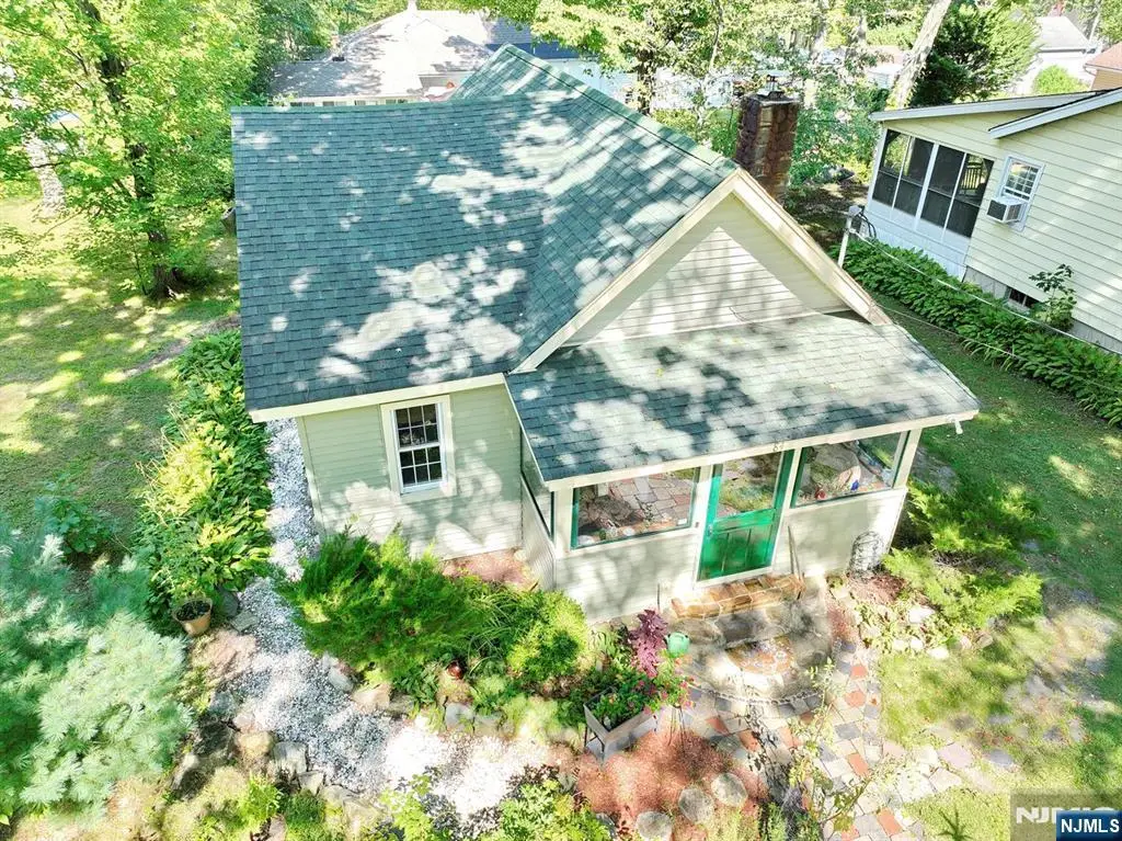 84 Race Track Drive, Upper Greenwood Lake, NJ 07421 - #1