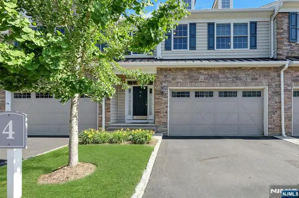78 Autumn Way 15, Montvale, NJ 07645