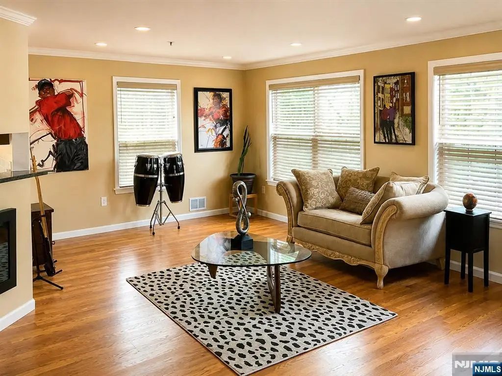 28 Richmond Street 1212, Newark, NJ 07103 - #1