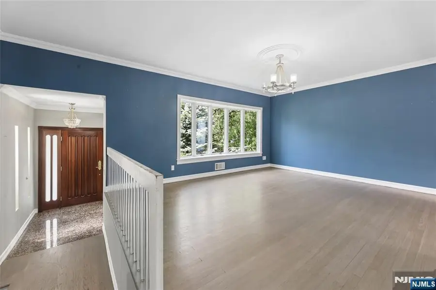 3-07 Dorothy Street, Fair Lawn, NJ 07410 - #3