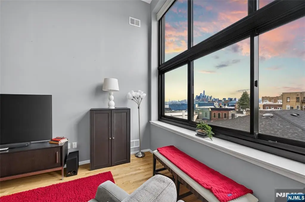 518-536 Gregory Avenue A316, Weehawken, NJ 07086 - #1