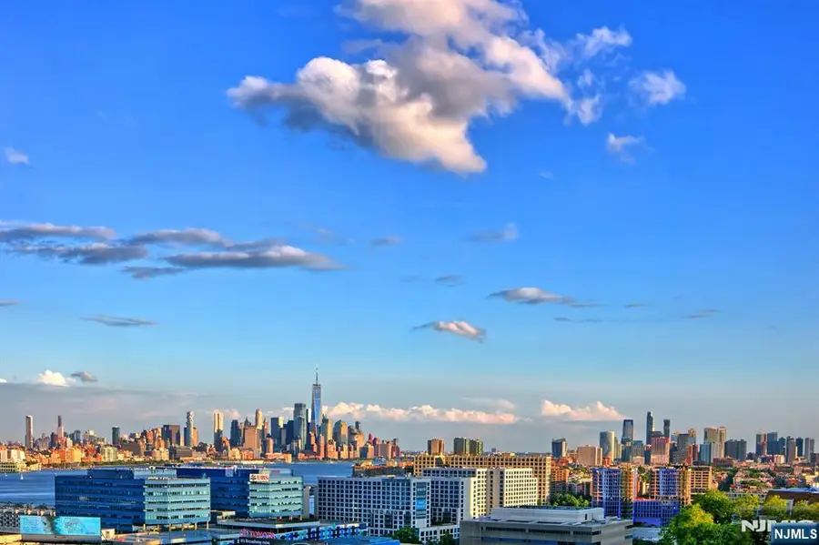 518-536 Gregory Avenue A316, Weehawken, NJ 07086 - #2