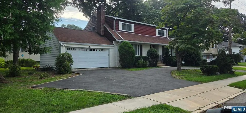 727 Chestnut Street, New Milford, NJ 07646 - #1