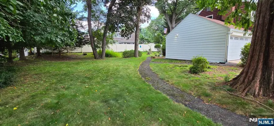 727 Chestnut Street, New Milford, NJ 07646 - #3