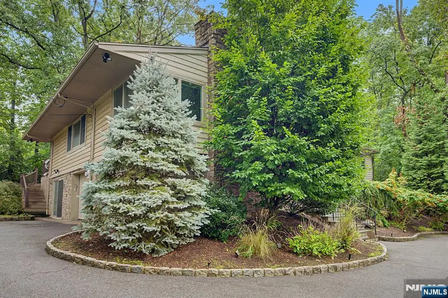 45 Oxford Drive, Tenafly, NJ 07670 - #2