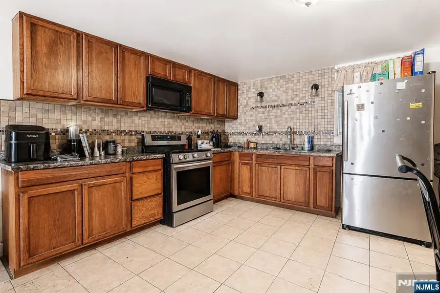 29 Madison Avenue, Jersey City, NJ 07304 - #2