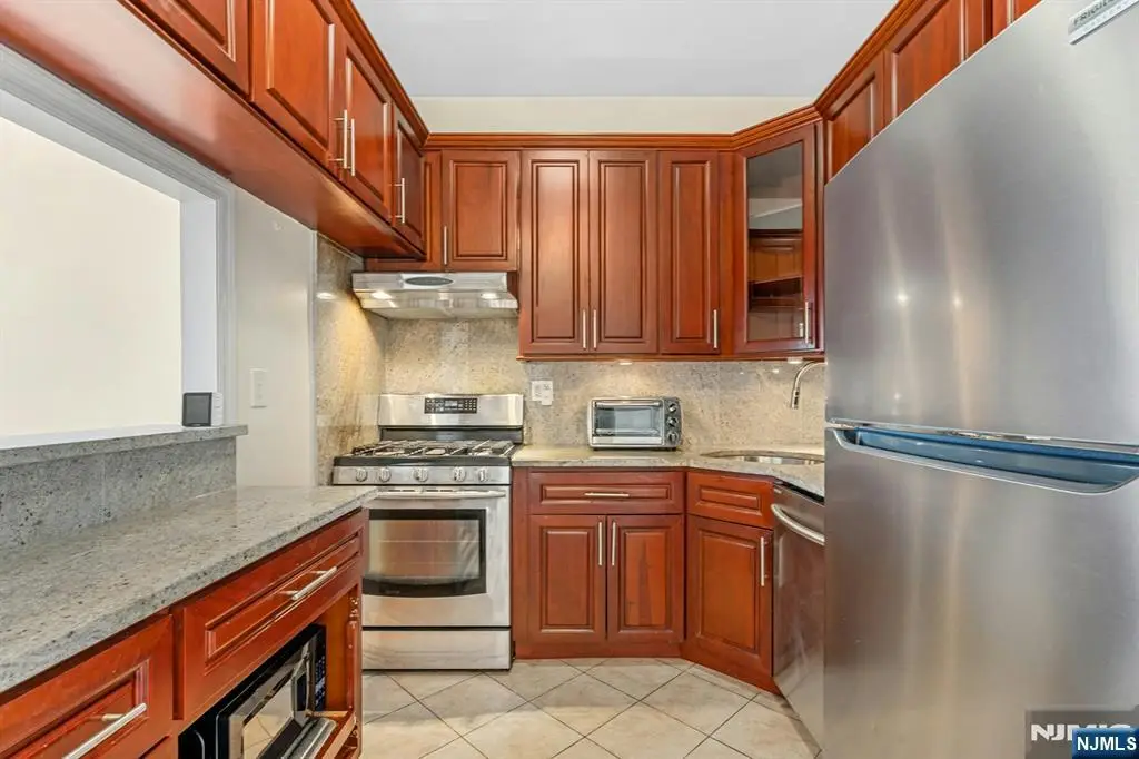 2000 Linwood Avenue 23N, Fort Lee, NJ 07024 - #1