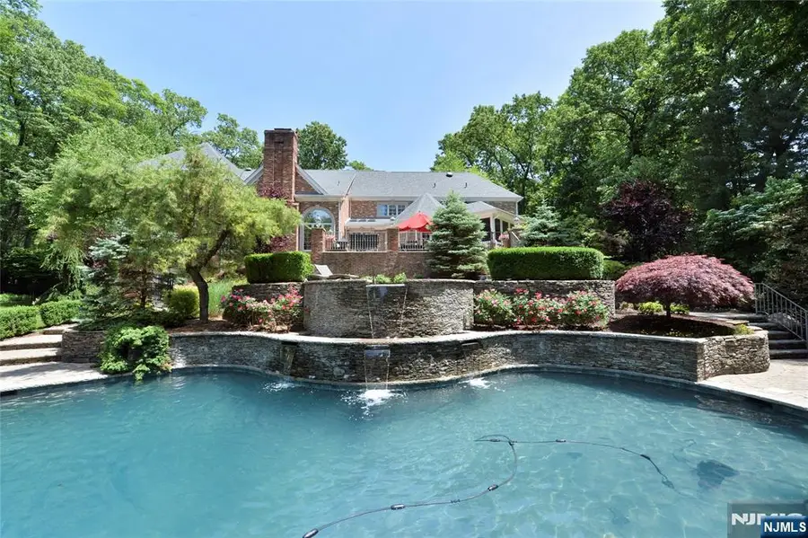 4 Baldwin Road, Saddle River, NJ 07458 - #2