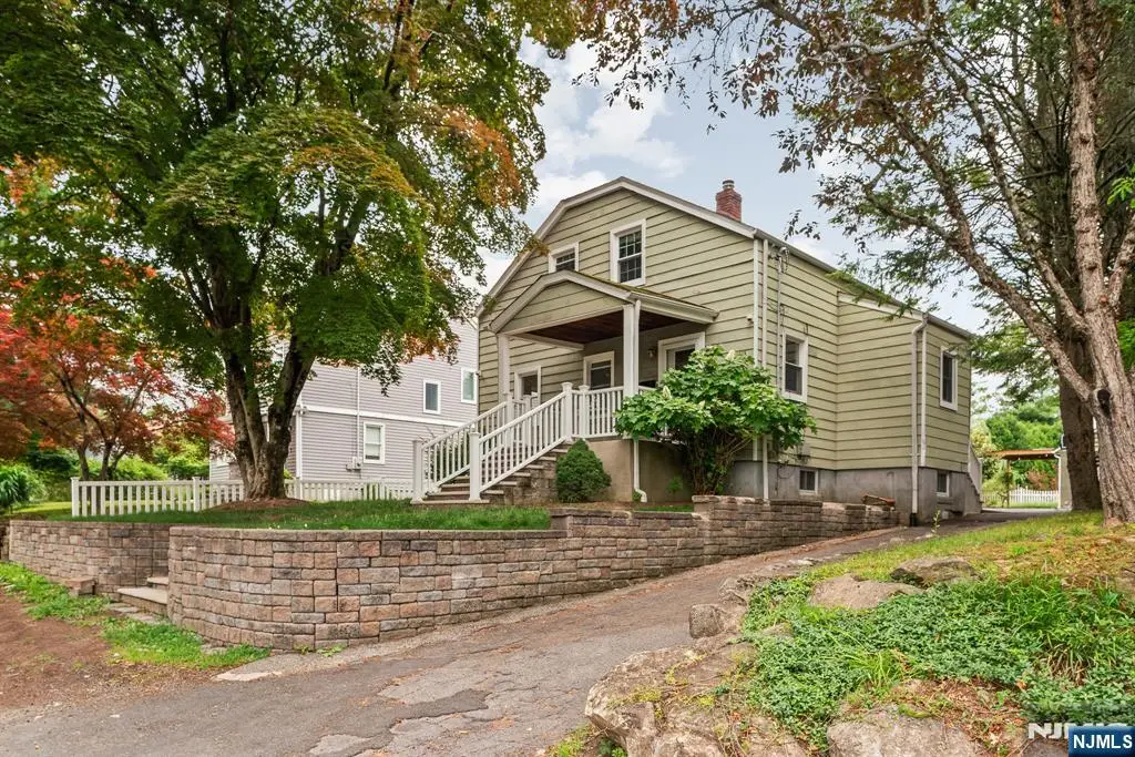 54 Chestnut Avenue, Park Ridge, NJ 07656 - #1