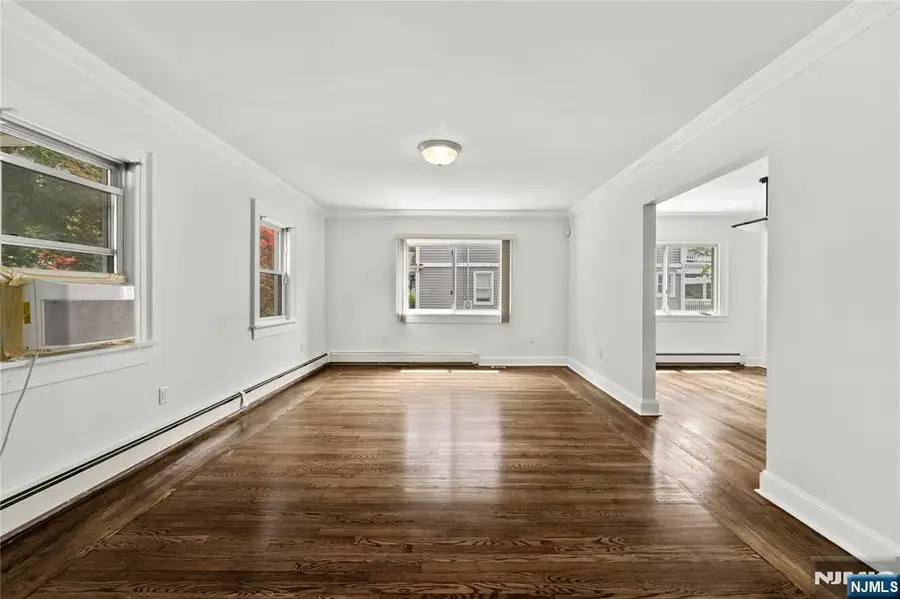 54 Chestnut Avenue, Park Ridge, NJ 07656 - #3