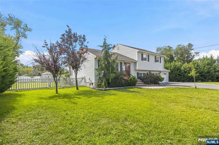 112 Sand Road, Fairfield, NJ 07004 - #2