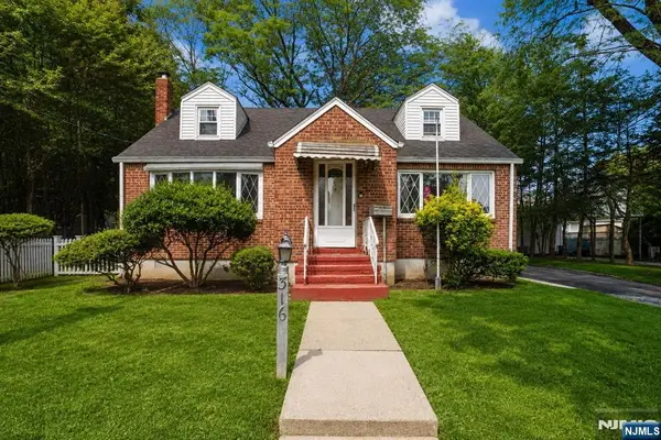 316 Grove Street, New Milford, NJ 07646