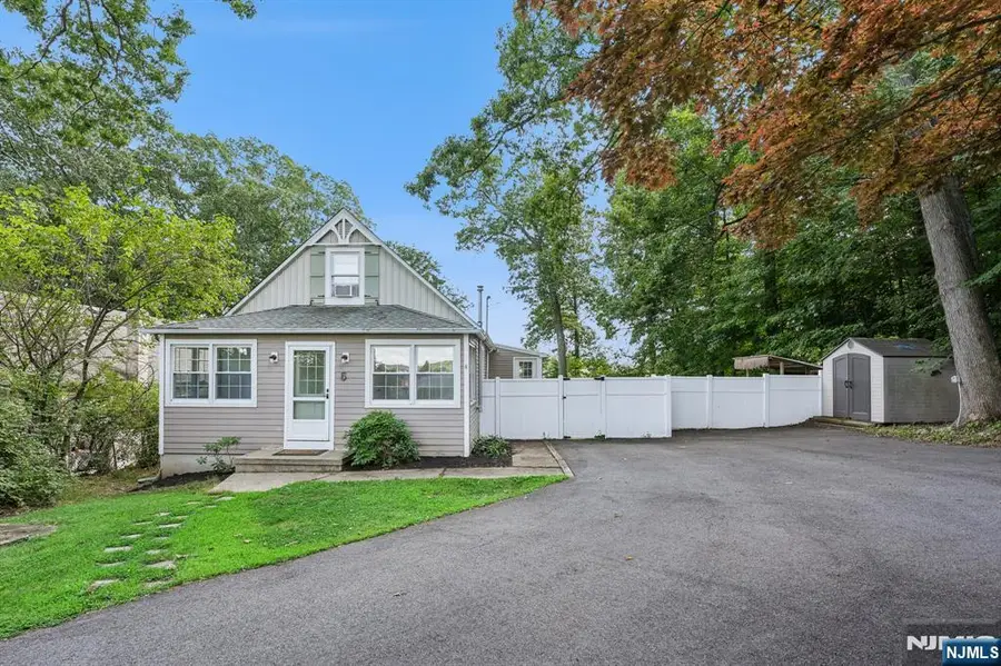 6 Woodlawn Terrace, Randolph, NJ 07869 - #2
