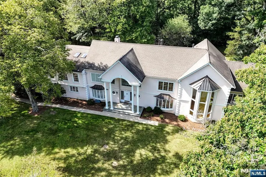3 Split Rock Road, Upper Saddle River, NJ 07458 - #3