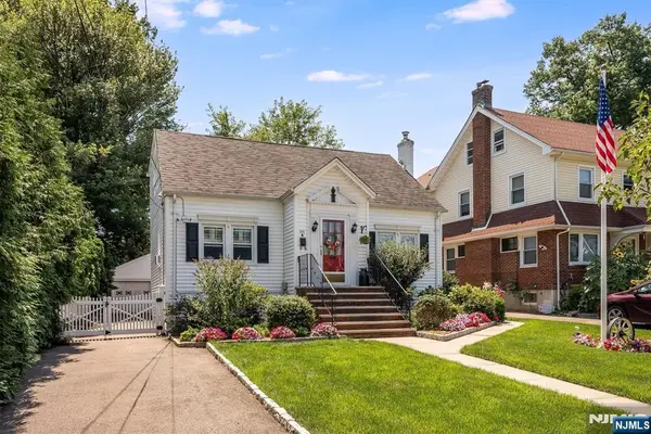 325 Terhune Avenue, Passaic, NJ 07055