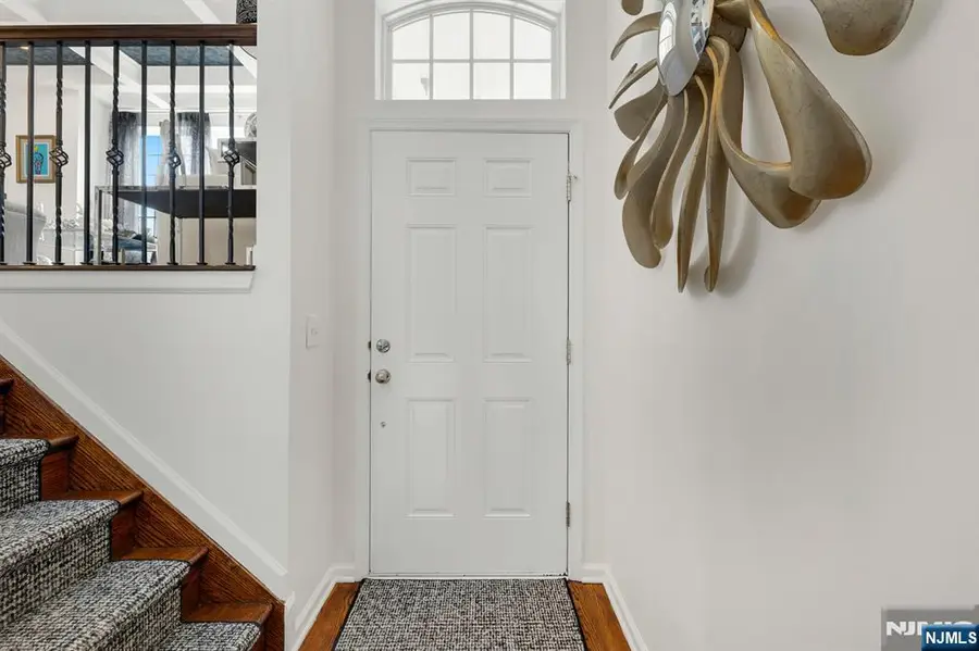 5 Creekside Court, Secaucus, NJ 07094 - #3