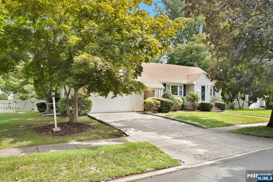 349 N Ridgewood Boulevard, Township Of Washington, NJ 07676 - #2