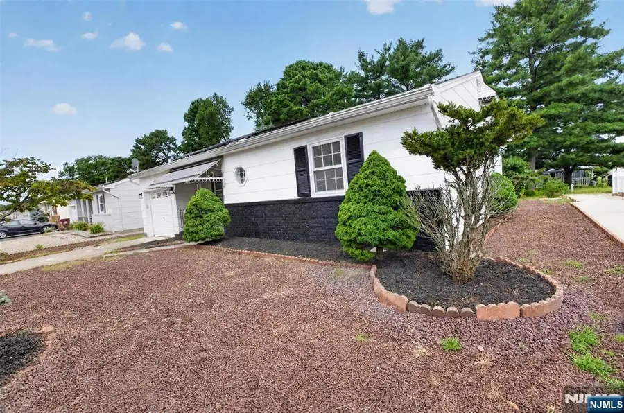 124 Northumberland Drive, Toms River, NJ 08757 - #3