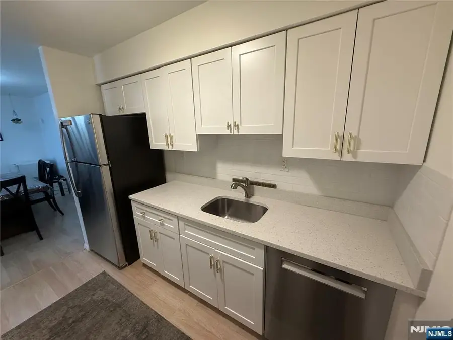 250 Grant Avenue C38, Lyndhurst, NJ 07071 - #3