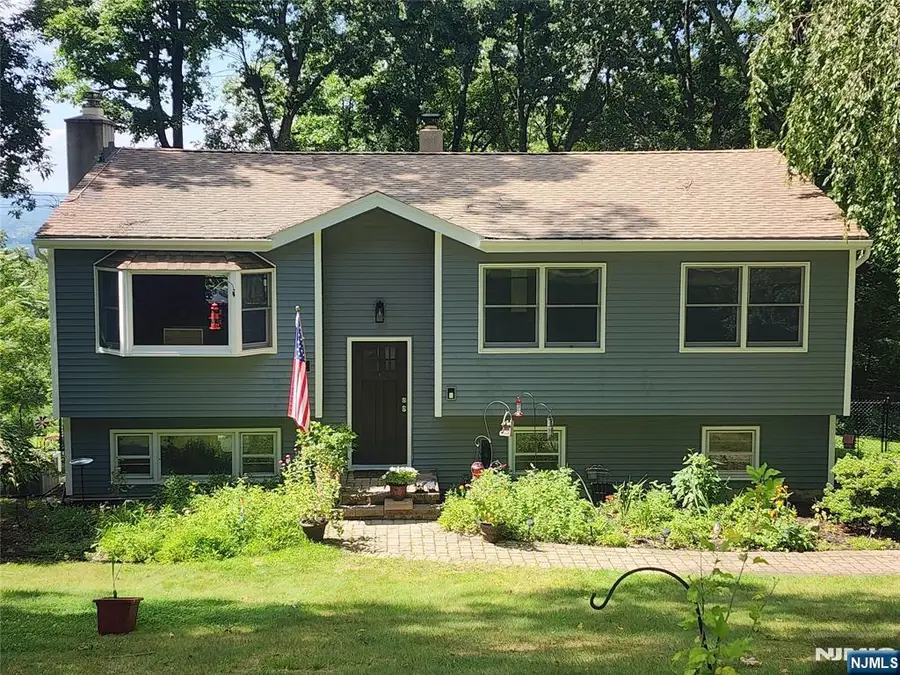 11 Hillsdale Drive, Vernon, NJ 07461 - #2