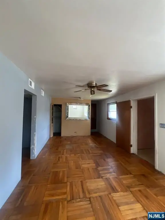 27 Charles Terrace, Waldwick, NJ 07463 - #2