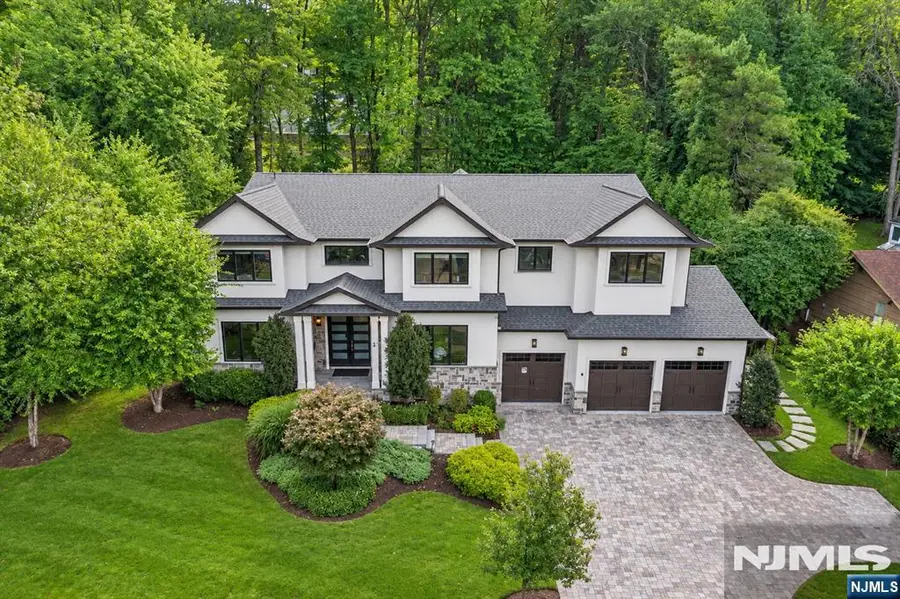 28 Leroy Street, Tenafly, NJ 07670 - #2