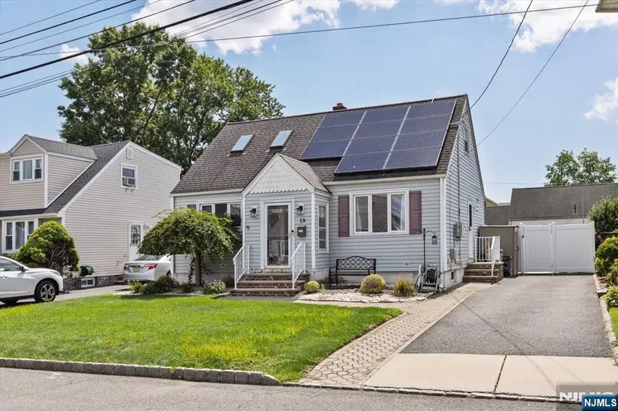19 Overhill Road, Belleville, NJ 07109 - #2