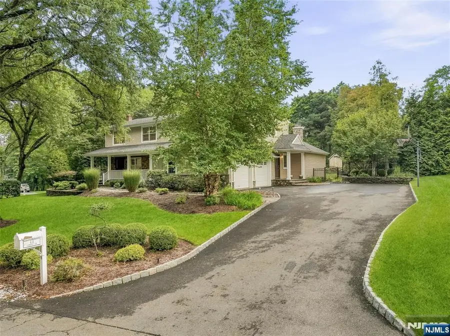 44 Barrett Lane, Wyckoff, NJ 07481 - #2
