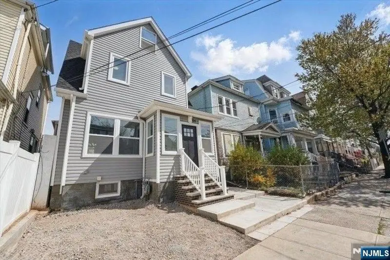 64 Chelsea, Newark, NJ 07208 - #2