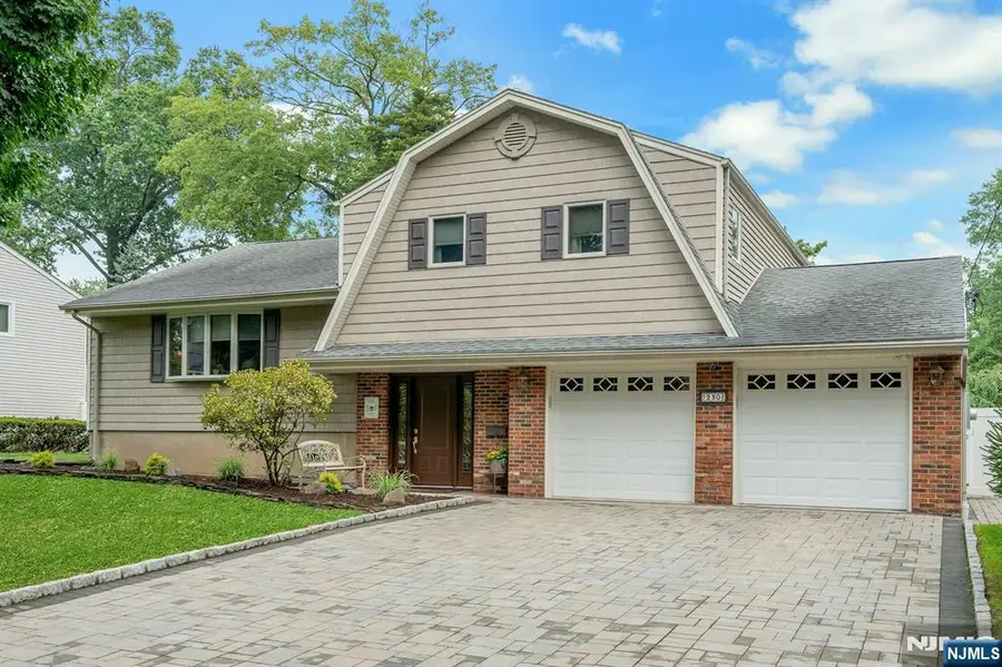 230 Kociemba Drive, River Vale, NJ 07675 - #2