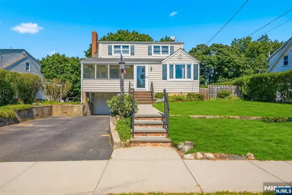 71 Schuyler Avenue, Pompton Lakes, NJ 07442