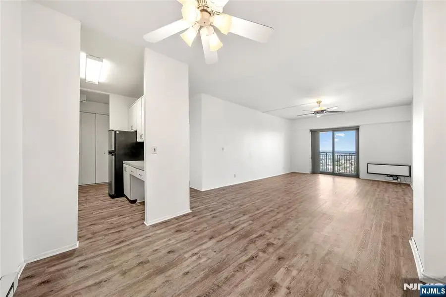 7855 Boulevard East 30H, North Bergen, NJ 07047 - #3