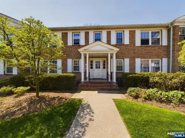 364 Ridgewood Avenue 5, Ridgewood, NJ 07450