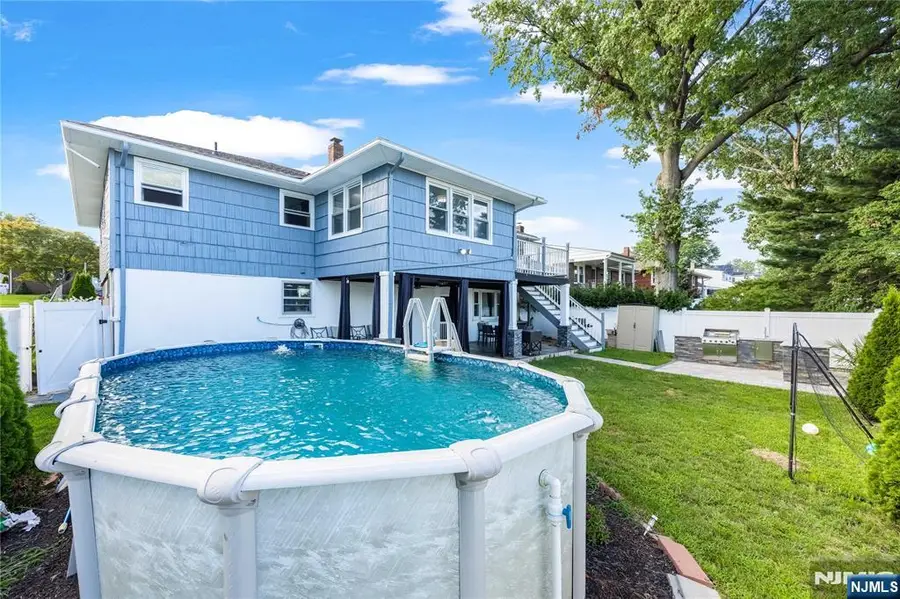 12 Lois Avenue, Clifton, NJ 07014 - #3