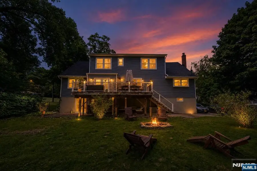 375 Queens Court, Ridgewood, NJ 07450 - #2