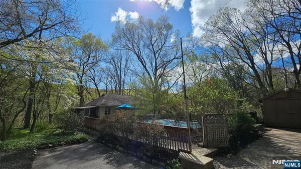 540 Paterson Hamburg Turnpike, West Milford, NJ 07480