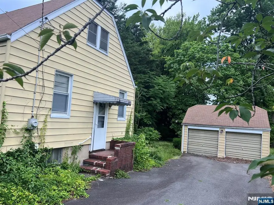865 Spring Valley Road, Maywood, NJ 07607 - #2