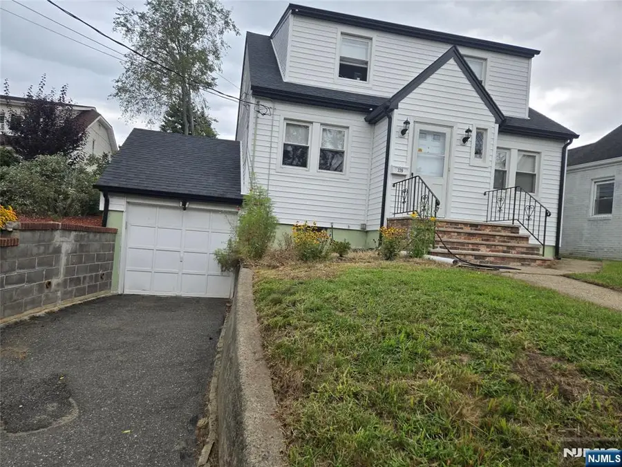 229 River Drive, Elmwood Park, NJ 07407 - #2