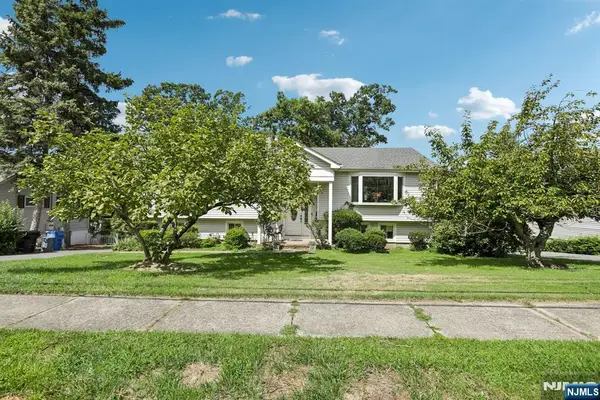 347 Alan Drive, Paramus, NJ 07652